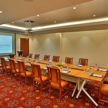 Sarova Woodlands Hotel And Spa Nakuru Dış mekan fotoğraf