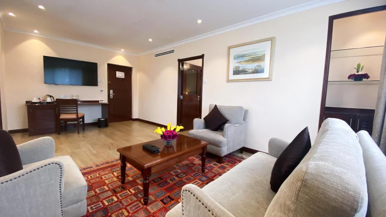 Sarova Woodlands Hotel And Spa Nakuru Dış mekan fotoğraf