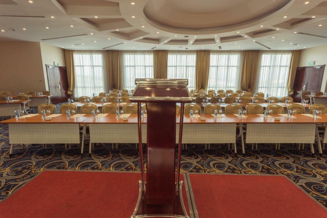 Sarova Woodlands Hotel And Spa Nakuru Dış mekan fotoğraf
