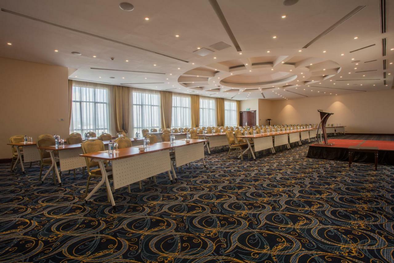 Sarova Woodlands Hotel And Spa Nakuru Dış mekan fotoğraf
